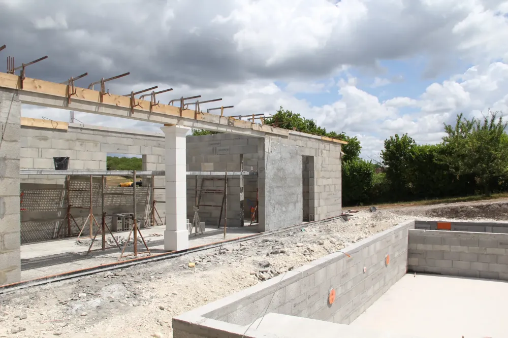 Garage et piscine